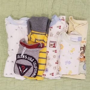 Guess Top Play and Sleep Onesies Baby Boy Bundle